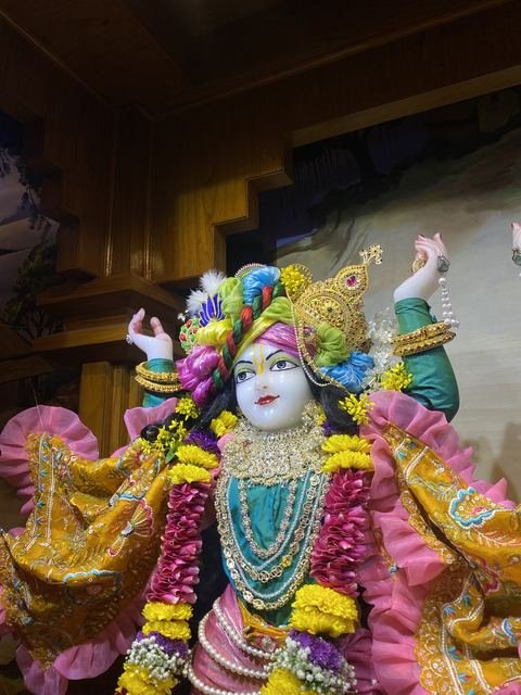 Sri Krishna Janmashtami celebration at ISKCON Satara — photo 8 of 51