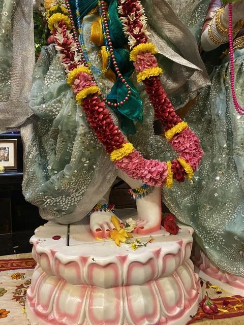Sri Krishna Janmashtami celebration at ISKCON Satara — photo 29 of 51