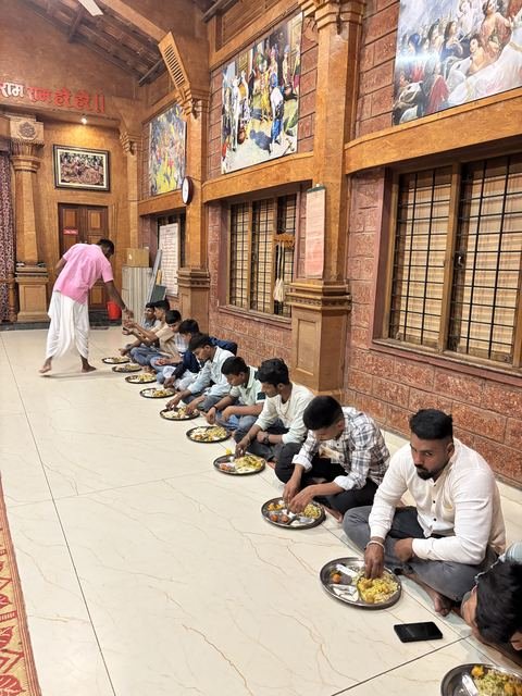 Youth program at ISKCON Satara — photo 7 of 17