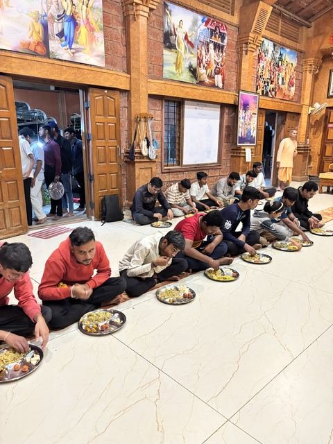 Youth program at ISKCON Satara — photo 8 of 17