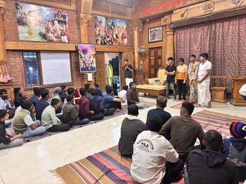 Youth program at ISKCON Satara — photo 13 of 17